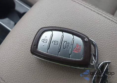 2017 Hyundai Elantra Value Edition из США, поврежденный, VIN 5NPD84LF6HH157595